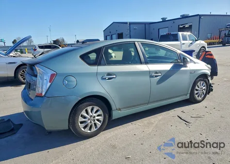 2012 Toyota Prius Plug-In z USA, uszkodzony, nr VIN JTDKN3DP4C3027708